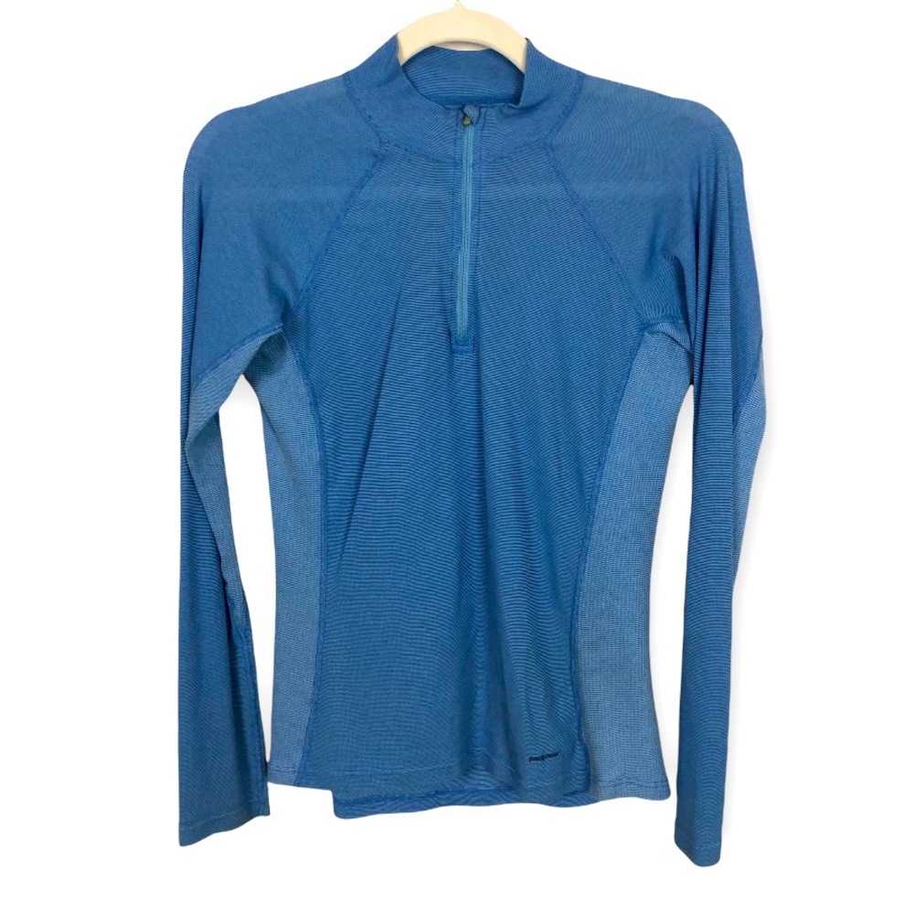 PATAGONIA Baby Blue Lightweight Zip Pullover size Medium